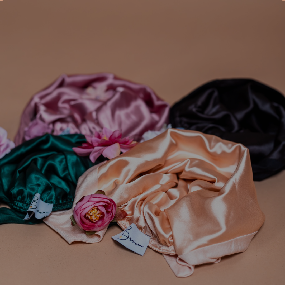 Satin et soie : deux mots, deux histoires, une longue évolution textile